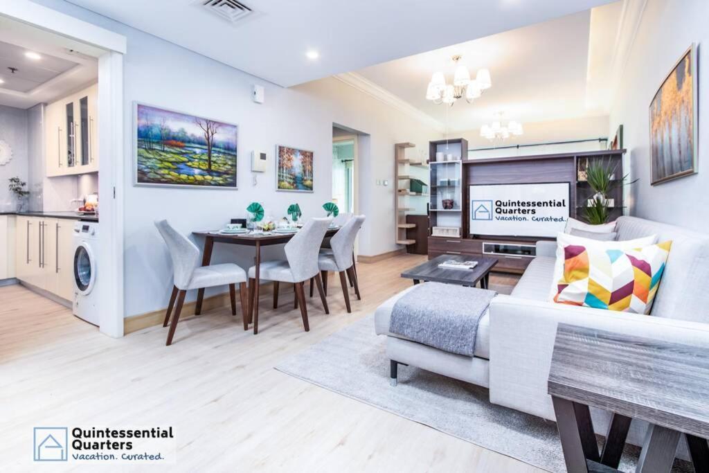 Downtown Cozy Home + Partitioned Living Room ดูไบ ภายนอก รูปภาพ